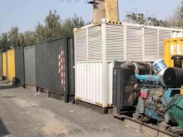 道孚200KW柴油发电机机组每小时油耗是多少？